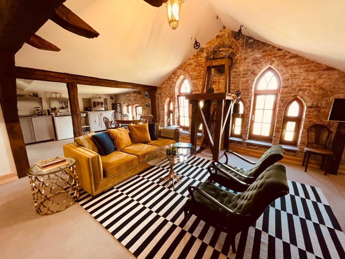 Gutshaus Klein Kussewitz Apartment ภายนอก รูปภาพ