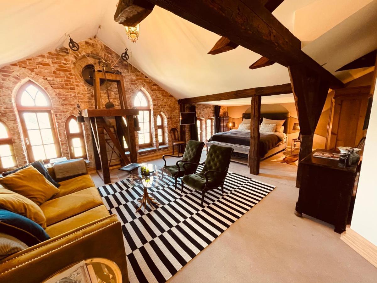 Gutshaus Klein Kussewitz Apartment ภายนอก รูปภาพ