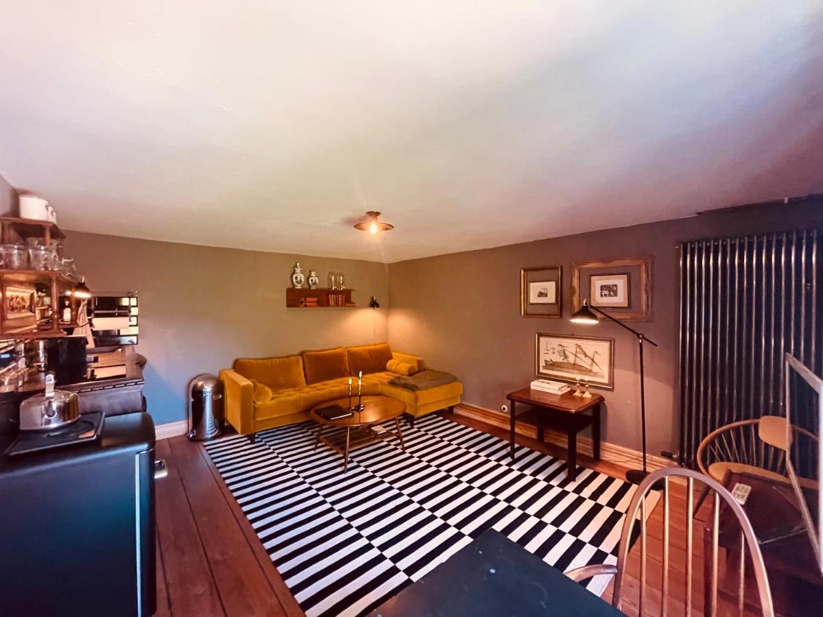Gutshaus Klein Kussewitz Apartment ภายนอก รูปภาพ