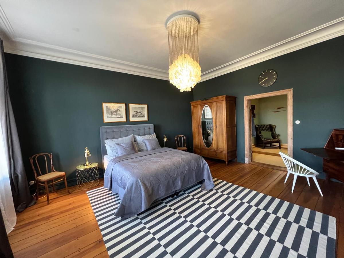 Gutshaus Klein Kussewitz Apartment ภายนอก รูปภาพ