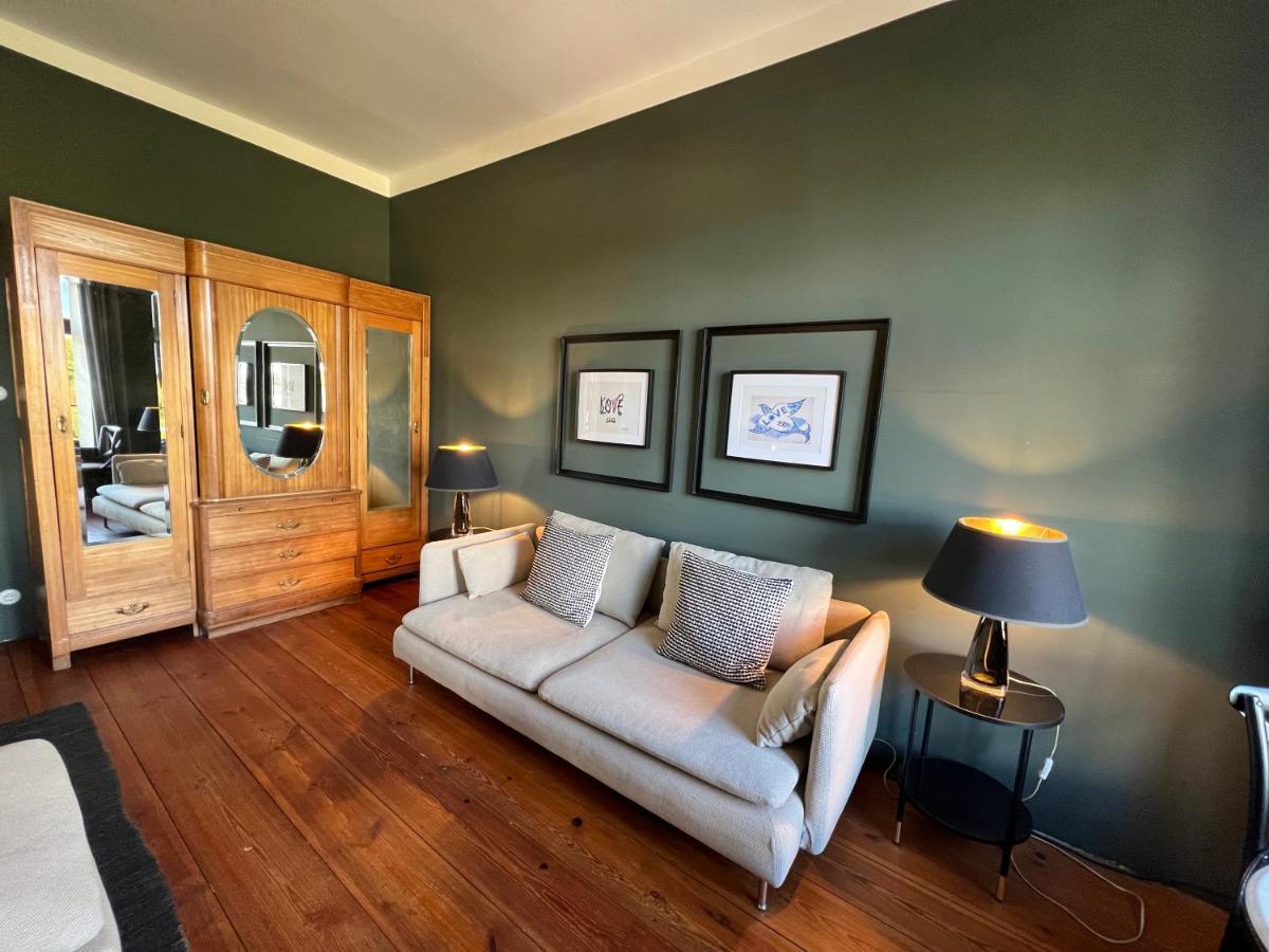 Gutshaus Klein Kussewitz Apartment ภายนอก รูปภาพ